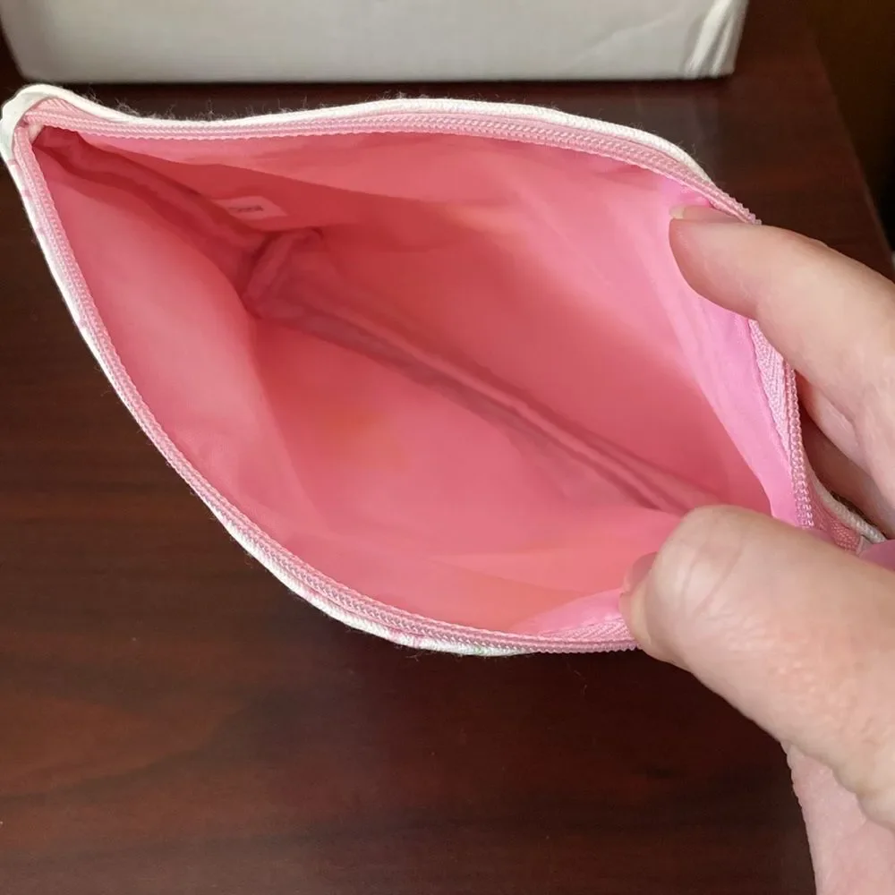 Ipsy makeup bag beauty Queen